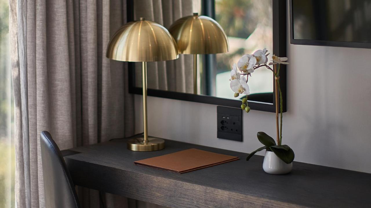 The Catalyst Apartment Hotel By Newmark Johannesburg Buitenkant foto