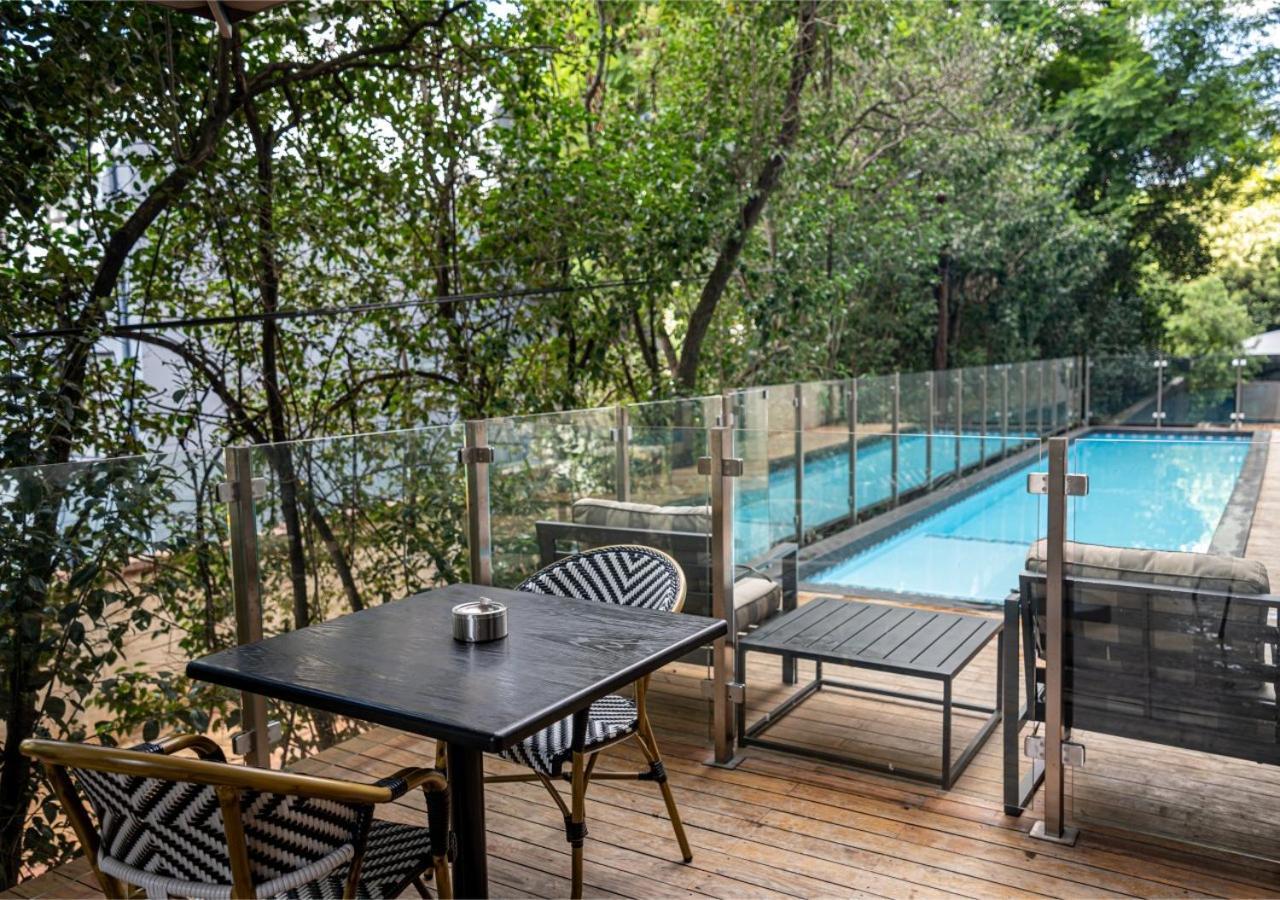 The Catalyst Apartment Hotel By Newmark Johannesburg Buitenkant foto